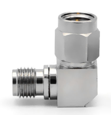 Коаксиальный переход SMA male - SMA female угловой