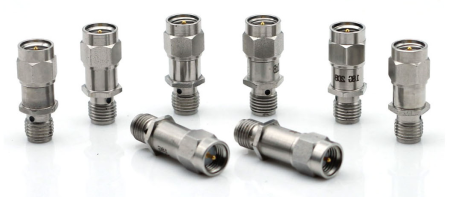 Аттенюатор SMA male - SMA female 2 Вт, 18 ГГц, 6 дБ