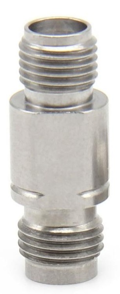 Коаксиальный переход 2.4 female-SMA female, 26.5 ГГц