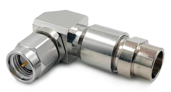 SMA male угловой для кабеля D52